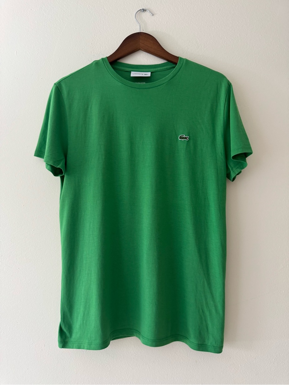 Lacoste Green Short-Sleeve Crew Neck Tee with Crocodile Logo
